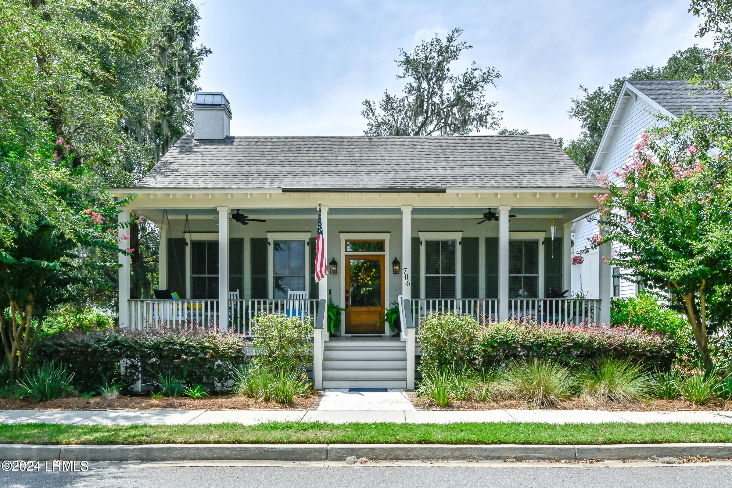 Water St, Beaufort, SC 29902