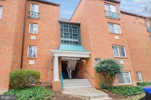 apt-11b-11833 Shire Ct, RESTON, VA, 20191-3227 | Card Image
