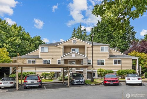 unit-311h-5300 Harbour Pointe Blvd, Mukilteo, WA, 98275-5130 | Card Image