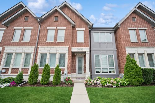 1279 Gateway Ct, Northbrook, IL, 60062 | Card Image