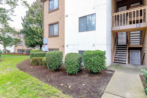 apt-211-1006 S 312th St, Federal Way, WA, 98003-4789 | Card Image