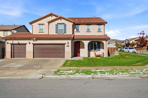 665 Molera Ave, Soledad, CA, 93960-2536 | Card Image