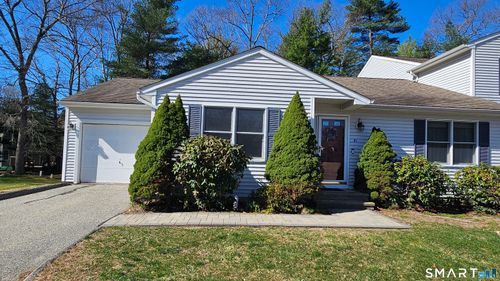 41-41 Cheyenne Ct, Marlborough, CT, 06447-1355 | Card Image