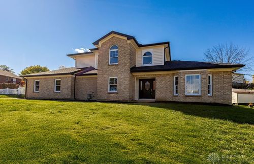 1826 Ashley Dr, Miamisburg, OH, 45342-3509 | Card Image