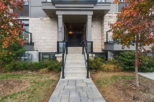 213-30 Halliford Pl, Brampton, ON, L6P4R1 | Card Image