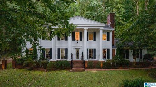 4421 Kennesaw Dr, Mountain Brk, AL, 35213-1825 | Card Image