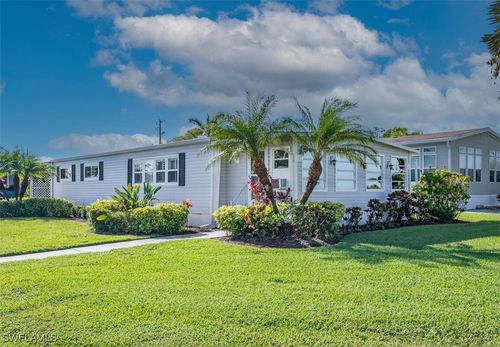 523 Charlemagne Blvd, NAPLES, FL, 34112-7013 | Card Image