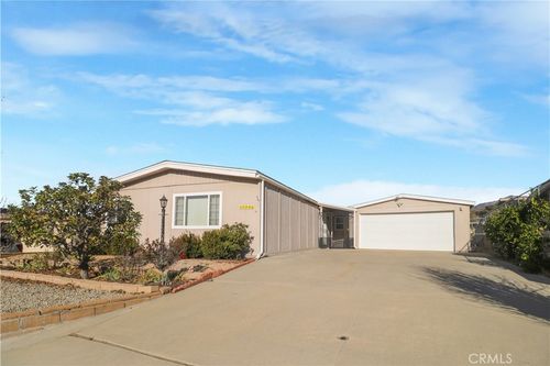 40896 Oregon Trl, Cherry Valley, CA, 92223-5632 | Card Image