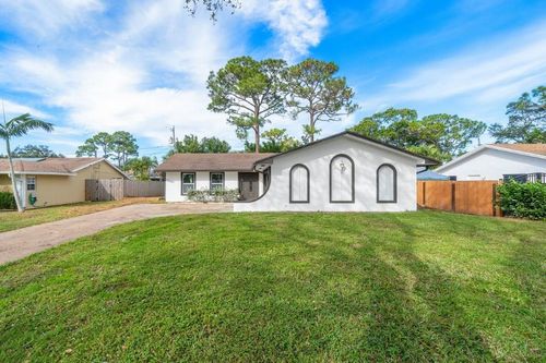 4679 Dolphin Dr, Lake Worth, FL, 33463-8118 | Card Image