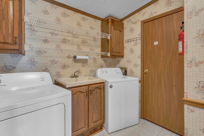 17430 Us Highway 12, House other with 2 bedrooms, 3 bathrooms and null parking in Cement City MI | Image 27