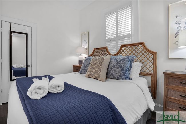 621 E Broad St, House other with 2 bedrooms, 1 bathrooms and null parking in Savannah GA | Image 23
