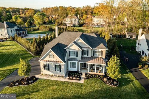 115 Chestnut Ln, Sellersville, PA, 18960-3803 | Card Image