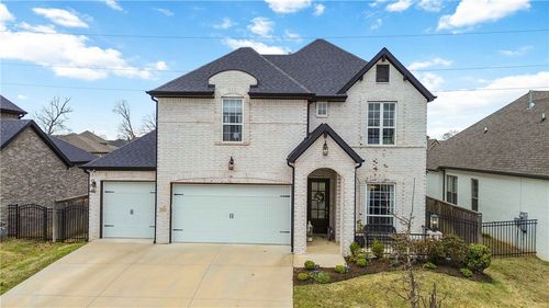 2402 Sw Preston Park Ave, Bentonville, AR, 72713-2126 | Card Image