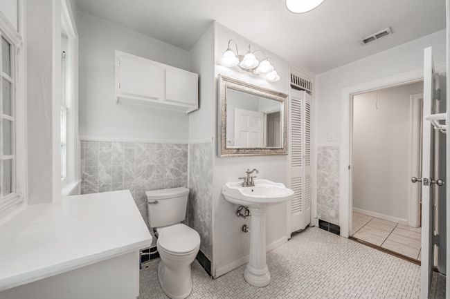 3005 6 Th Ave, House other with 5 bedrooms, 3 bathrooms and null parking in Fort Worth TX | Image 18