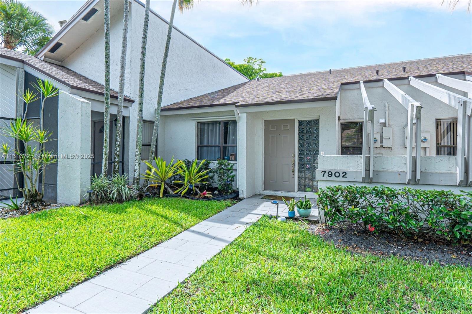 10th St, Plantation, FL 33322
