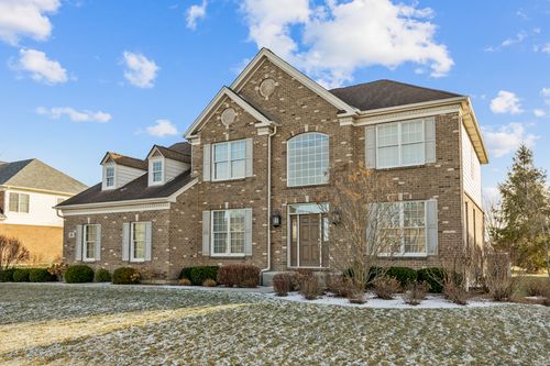 9 Yosemite Court, South Barrington, IL, 60010 | Card Image