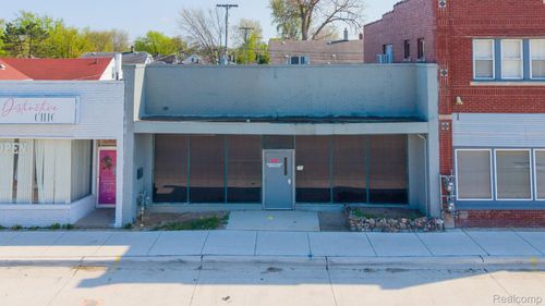 16914 9 Mile Rd, Eastpointe, MI, 48021-2449 | Card Image