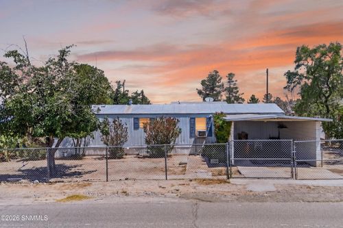 1125 Livesay St, Anthony, NM, 88021-8171 | Card Image