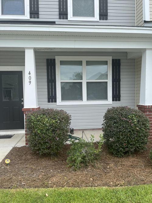 409 Flyway Rd, Goose Creek, SC, 29445-7767 | Card Image