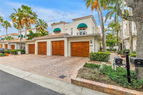 1133 Abbeys Way, Tampa, FL, 33602-5958 | Card Image