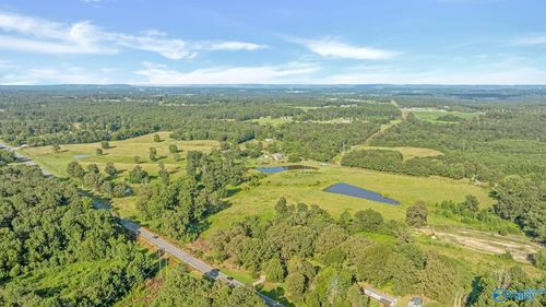 52 AC Mccurdy Ave N, Rainsville, AL, 35986 | Card Image