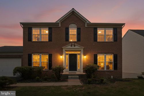 9556 Ballagan Ct, BRISTOW, VA, 20136-2702 | Card Image