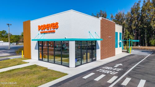 2900 S Ridgewood Ave, Edgewater, FL, 32141-7526 | Card Image