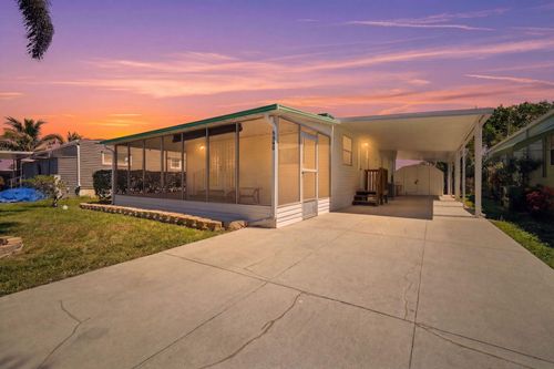 5560 E Marina Dr, Fort Lauderdale, FL, 33312-6475 | Card Image