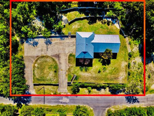 120 Bluebonnet Dr, Junction, TX, 76849-4402 | Card Image