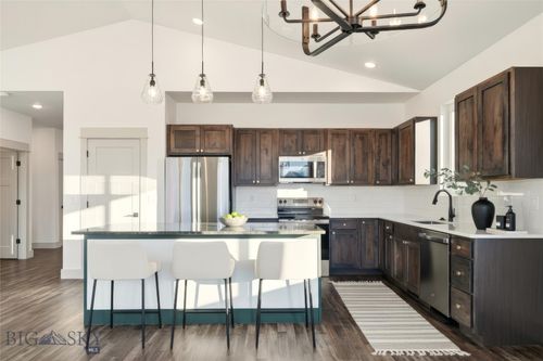 310 S Crispin St, Manhattan, MT, 59741-6700 | Card Image