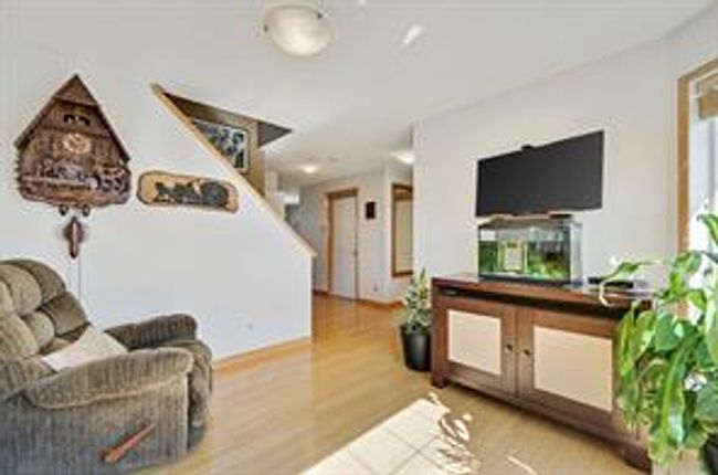 218 Taradale Dr Ne, House detached with 4 bedrooms, 3 bathrooms and 5 parking in Calgary AB | Image 9