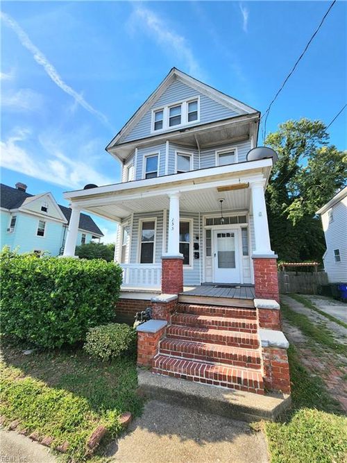 233 W 27th St Street, Norfolk, VA, 23517 | Card Image