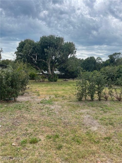 000 Coco Ave, NAPLES, FL, 34112 | Card Image