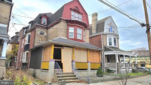 902 S 47th St, PHILADELPHIA, PA, 19143-3619 | Card Image