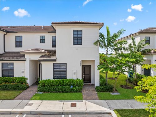 23489 Sw 127th Pl, Homestead, FL, 33032-9215 | Card Image