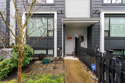 180-2277 Oak Meadows Dr, Surrey, BC, V3Z0W6 | Card Image