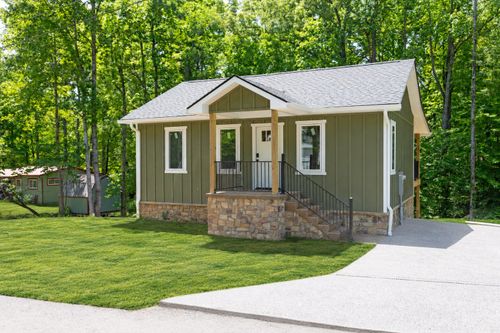 144 Caron Dr, Spring City, TN, 37381-6084 | Card Image