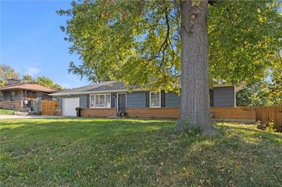 8805 W 47th Street, House other with 3 bedrooms, 1 bathrooms and null parking in Merriam KS | Image 3