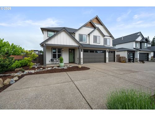 1615 N Pine St, Canby, OR, 97013-2432 | Card Image
