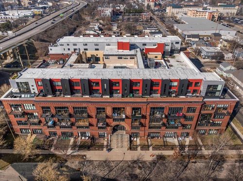 bldg-0-600 Broadway Ave, Grand Rapids, MI, 49504-7305 | Card Image