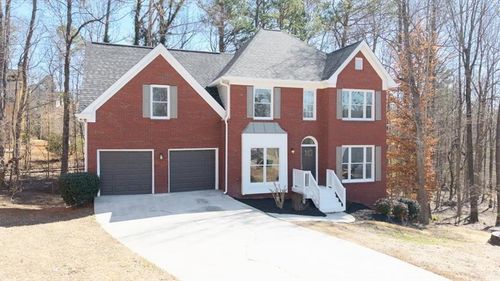 724 Eastwood Rise, Stone Mountain, GA, 30087 | Card Image