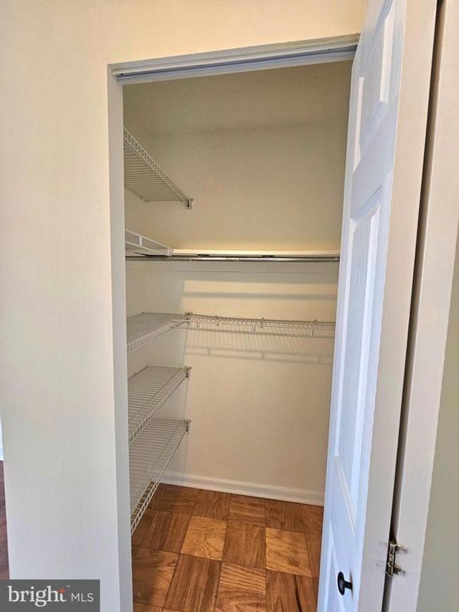 UNIT-1410 - 5340 Holmes Run Pkwy, Condo with 1 bedrooms, 1 bathrooms and null parking in ALEXANDRIA VA | Image 18
