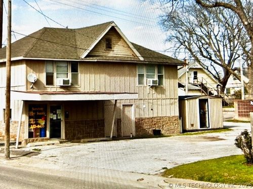 b-116 S Mississippi Ave, Ada, OK, 74820-6633 | Card Image