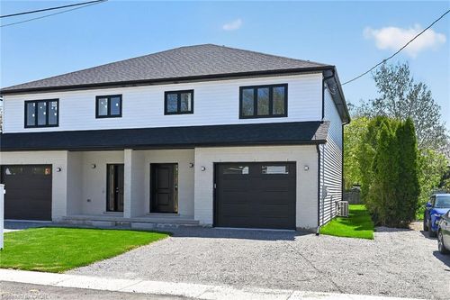 45B Howard St, Hagersville, ON, N0A1H0 | Card Image