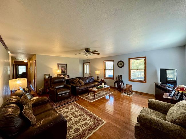 1660 Knob Creek Rd, House other with 3 bedrooms, 2 bathrooms and null parking in Melbourne AR | Image 4