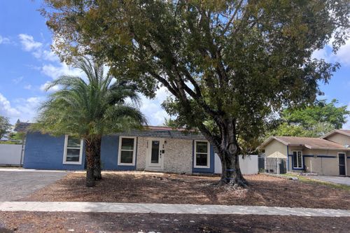 7809 Nw 74th Ave, Tamarac, FL, 33321-4809 | Card Image