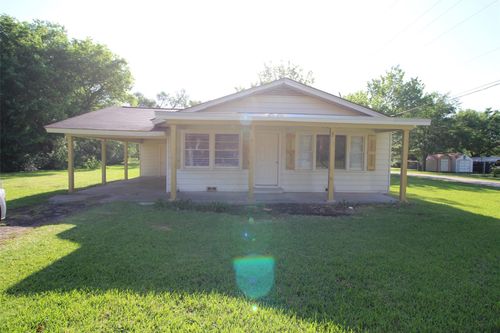 400 N Waldrip St, Grand Saline, TX, 75140-1550 | Card Image