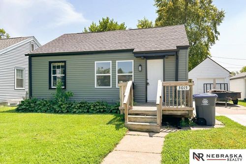 3015 Avenue G, Council Bluffs, IA, 51501-2016 | Card Image