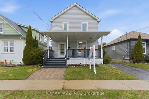 148 Conant St, Oshawa, ON, L1H3R8 | Card Image