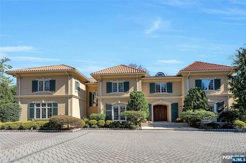 186 E Saddle River Rd, Saddle River, NJ, 07458-2646 | Card Image